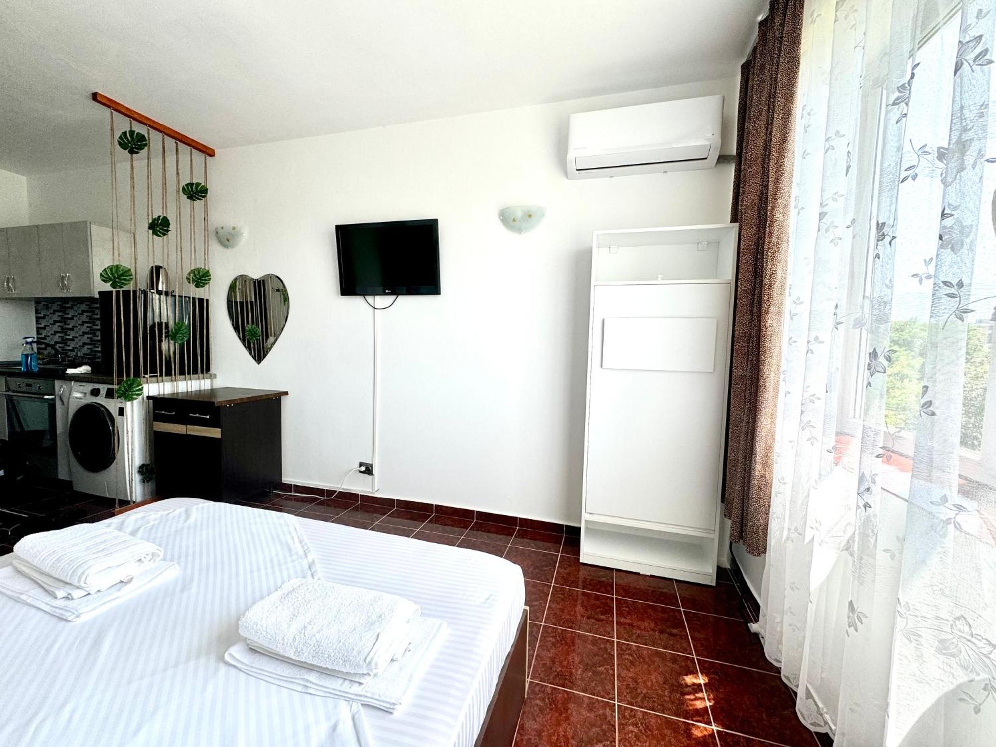 Appartement Garsoniera Saturn à Mangalia Extérieur photo