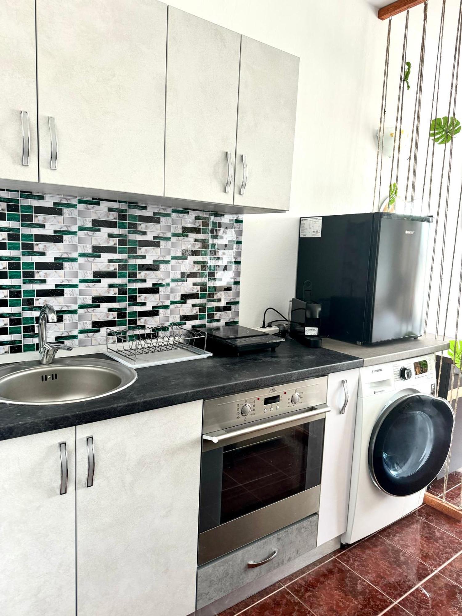 Appartement Garsoniera Saturn à Mangalia Extérieur photo